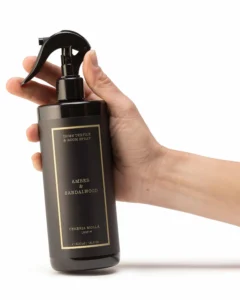 Spray Tessuti 500ML. Amber & Sandalwood