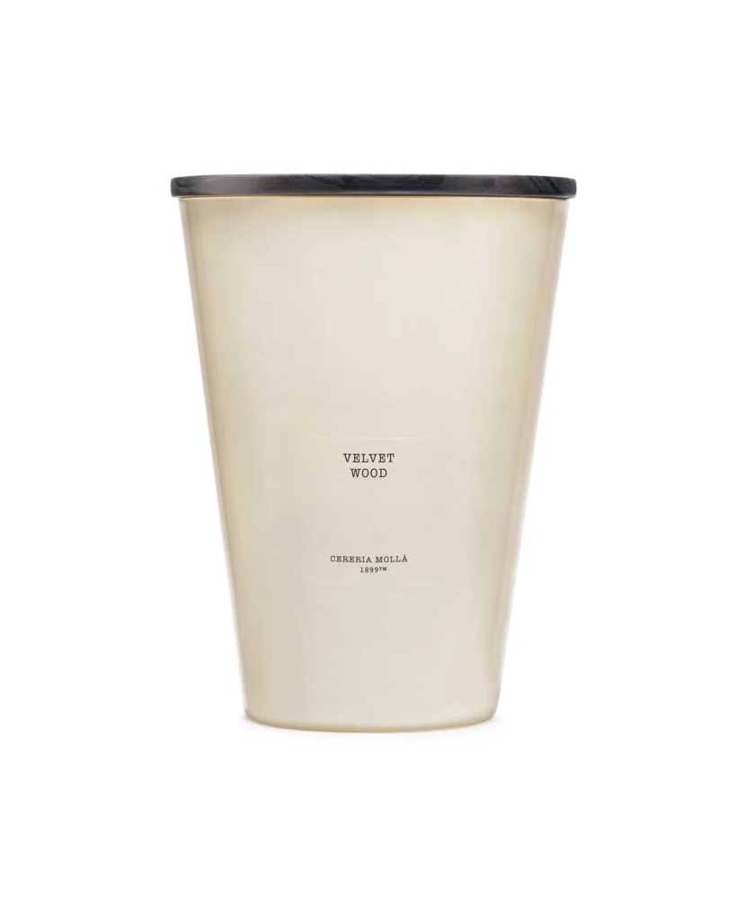 Candela Profumata XXL A 4 Stoppini 3,5 kg Velvet Wood